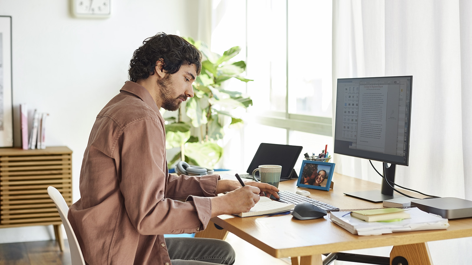 Рынок самиздата в России может превысить 10 млрд рублей в 2026 году