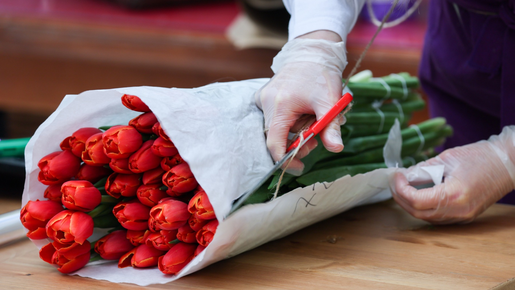 Франшизы не растут в цене: большинство брендов не повышали роялти и взносы в 2025-м