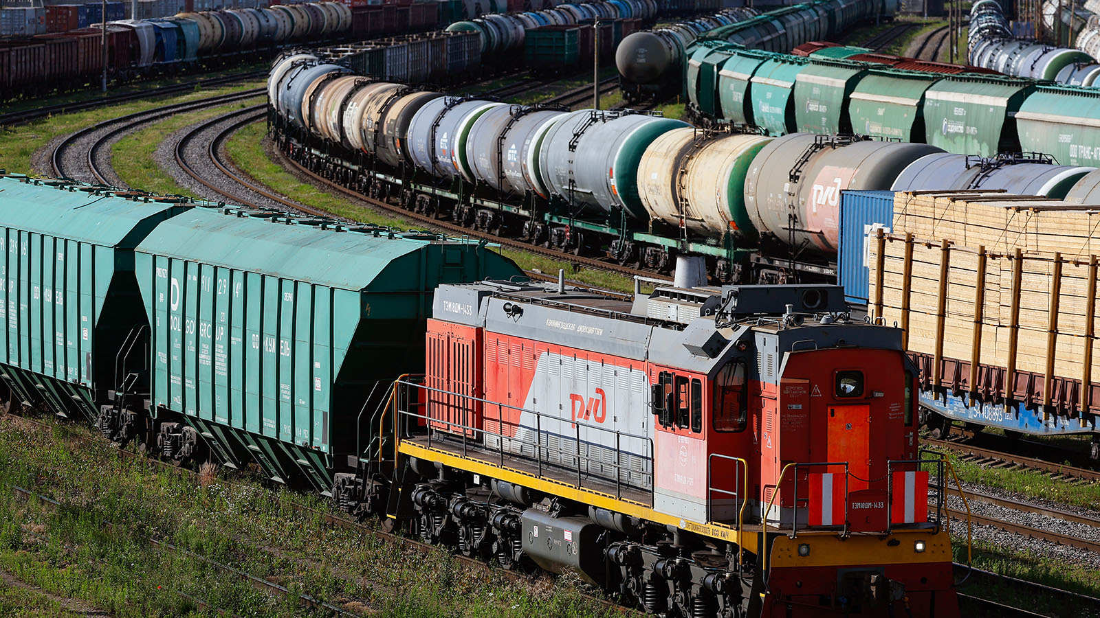 Пломбированные вагоны: в России начнут установку устройств для отслеживания грузов