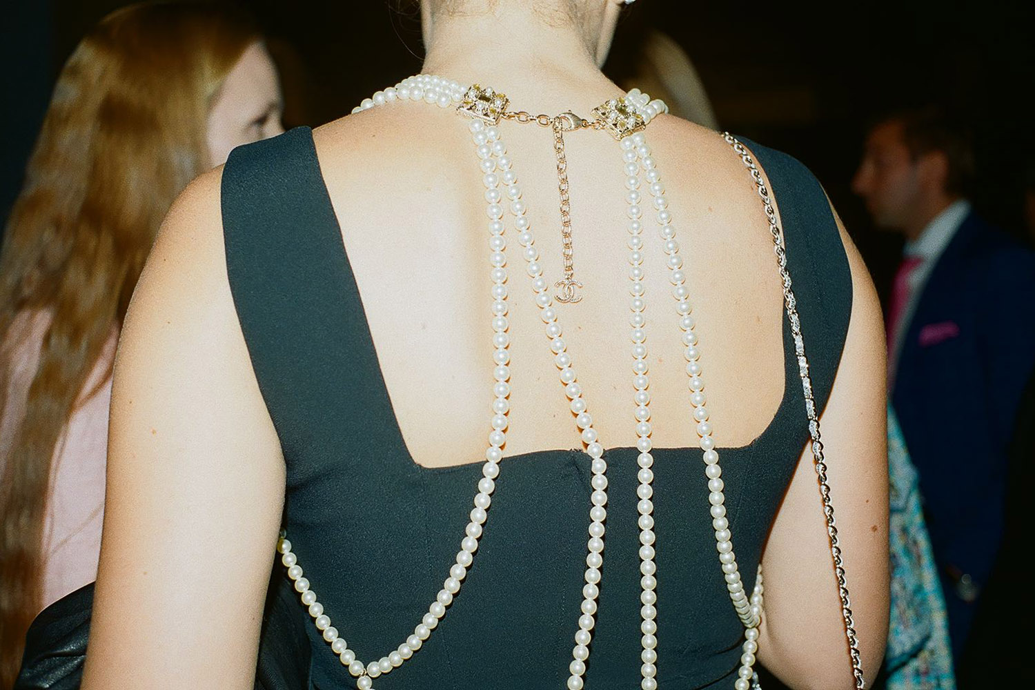 Выставка Саши Mademuaselle «I saw you last night» в Ēdomo 