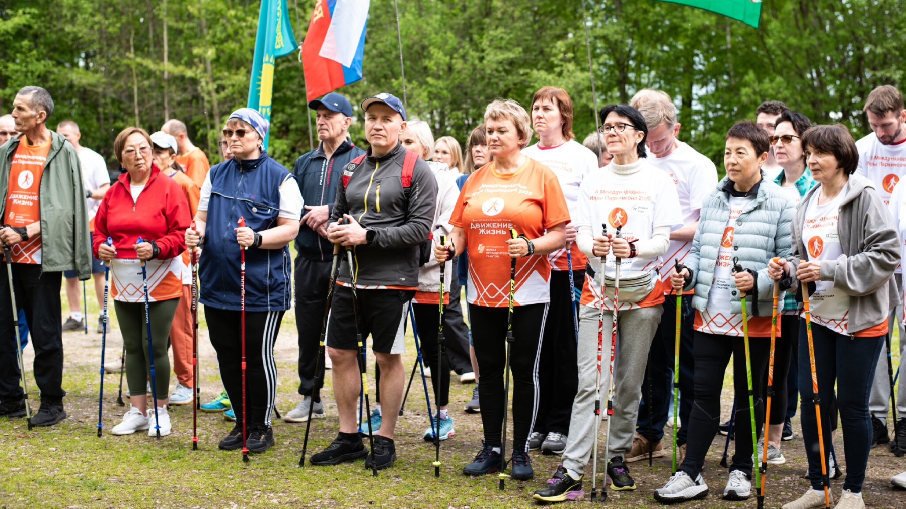 «Понедельник без лишнего», выставка «Состояние» и акция бегунов — социальные проекты недели