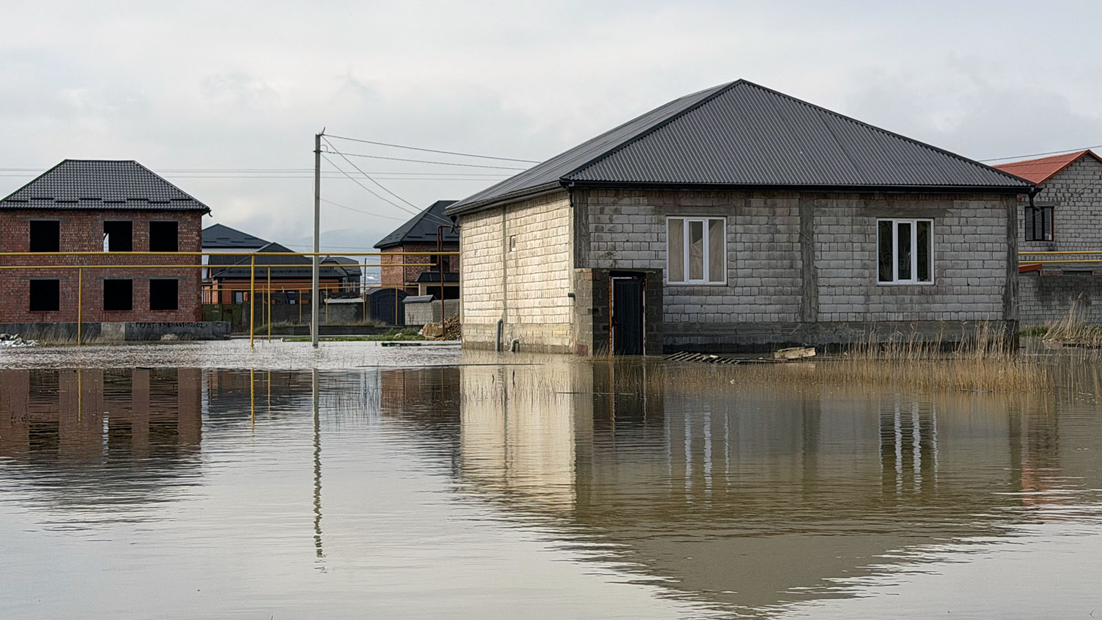 Миллиарды и миллиарды: на какие деньги жители Дагестана будут восстанавливать дома