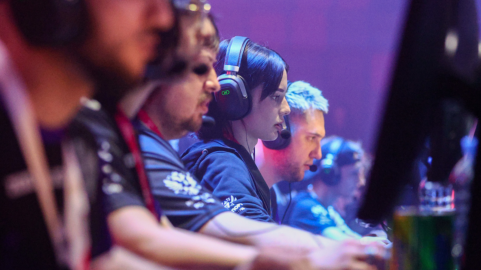 Какое же это мясо!: как киберспортсмены становятся миллионерами и чего это им стоит