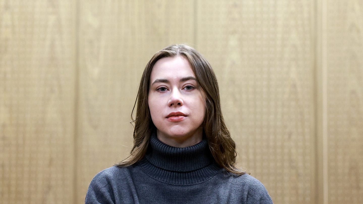 Суд продлил на три месяца домашний арест блогеру Александре Митрошиной