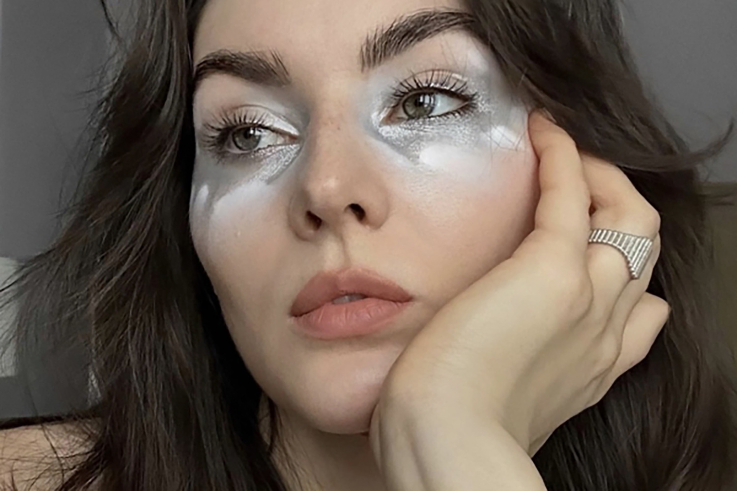 Визажистка Елена Смирнова