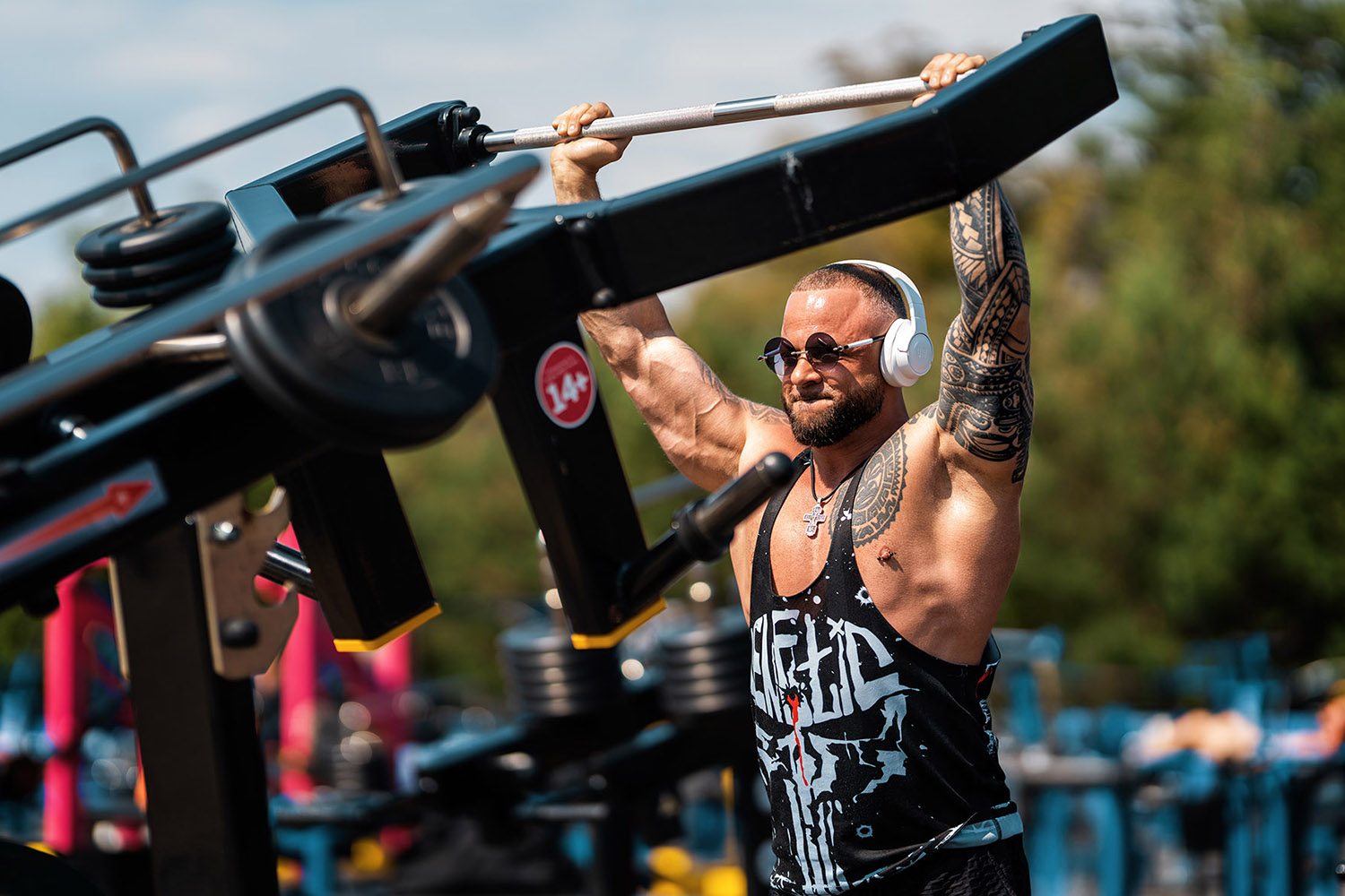 MB Barbell, производитель профессионального спортивного оборудования 