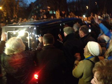 Автомобиль с Юлией Тимошенко
