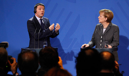 Премьер-министр Италии Маттео Рензи и канцлер ФРГ Ангела Меркель