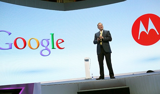 У председателя совета директоров Google Эрика Шмидта нет причин быть недовольным покупкой и продажей Motorola